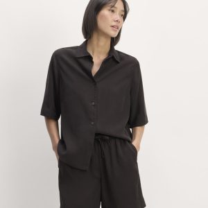 The Short-Sleeve Shirt in Butterlite | Black