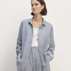 The Must-Have Shirt in Linen | White / Blue
