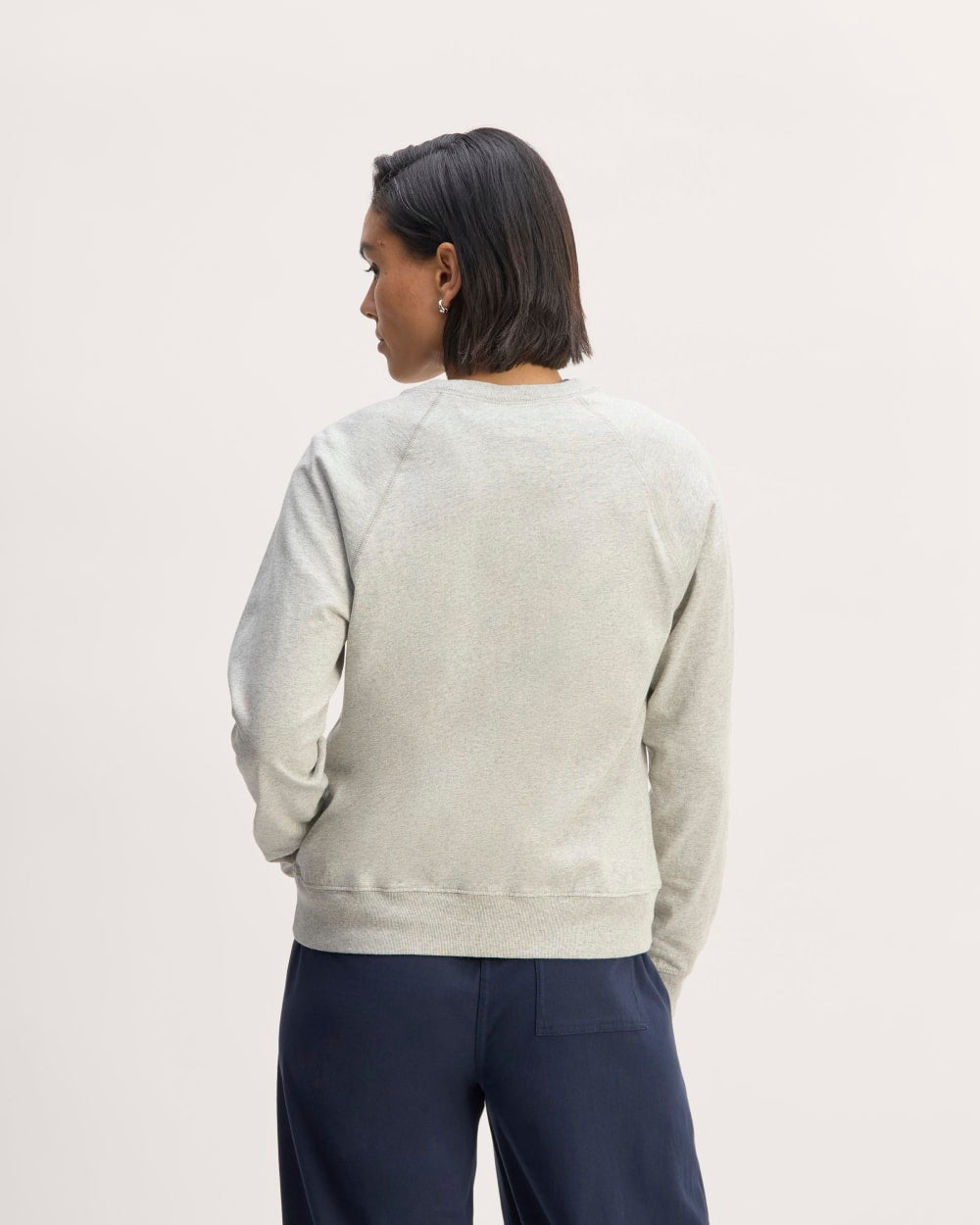 The Off-Duty Long-Sleeve Tee | Pale Heather Grey - Image 6