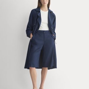 Long Tailored Short in Stretch Linen | Navy