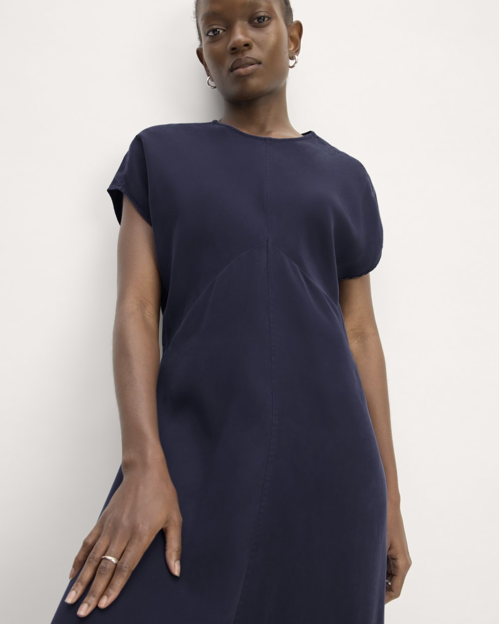 The TENCEL??Short-Sleeve Midi Dress | Navy - Image 4