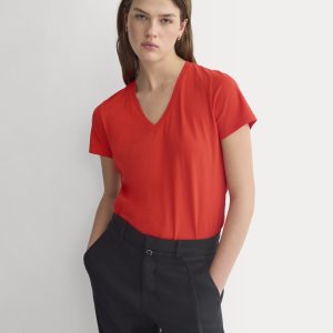 The Slim V-Neck Tee in Essential Cotton | Fiery Red