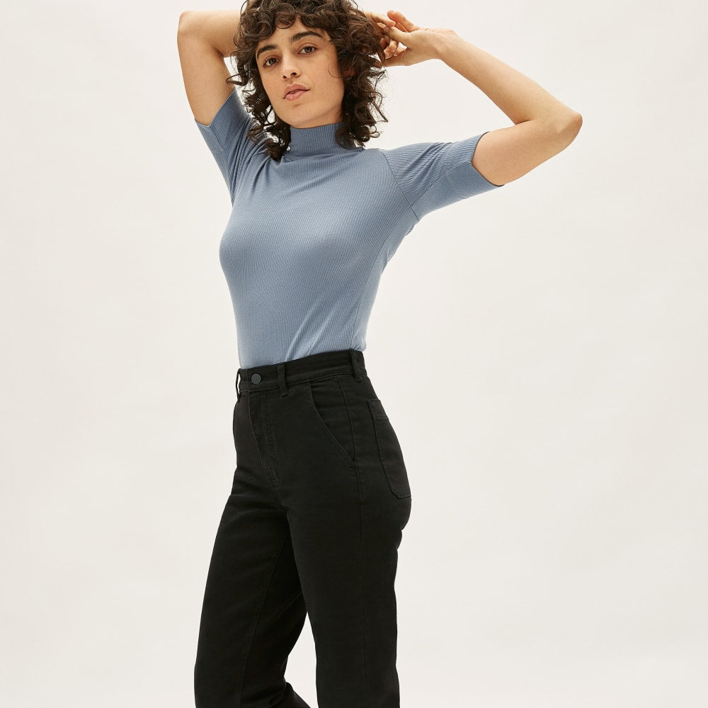 The Straight-Leg Crop | Black | Regular - Image 4